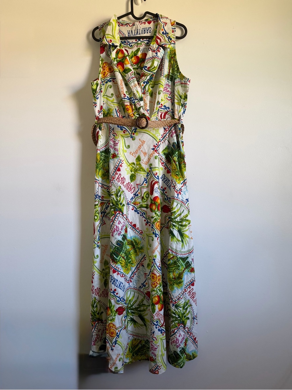 Tropical Print Sleeveless Maxi Dress in Green & White